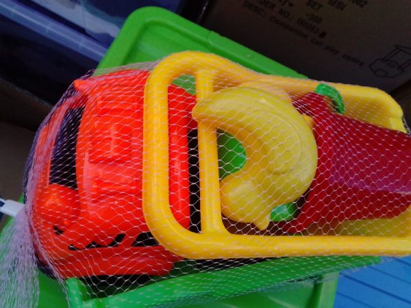 Orange & Yellow Beach Sand Tipper Truck and Tools Play Set - Fun In The Sun - Image 2