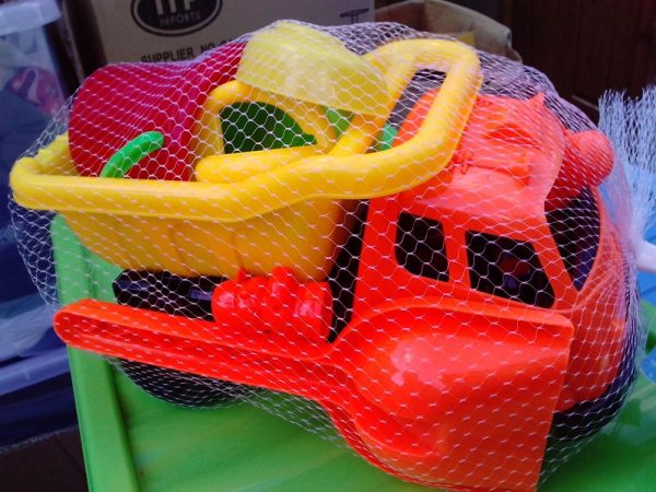 Orange & Yellow Beach Sand Tipper Truck and Tools Play Set - Fun In The Sun - Image 3