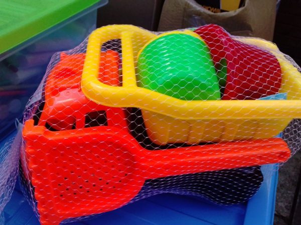 Orange & Yellow Beach Sand Tipper Truck and Tools Play Set - Fun In The Sun - Image 6