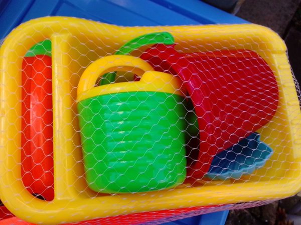 Orange & Yellow Beach Sand Tipper Truck and Tools Play Set - Fun In The Sun - Image 7
