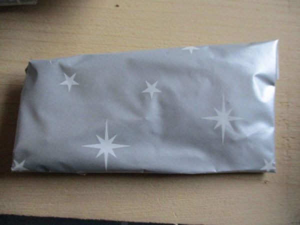 Pre-wrapped Sticky Hands Wall Walker Toy for party bag or surprise gifting - Image 4