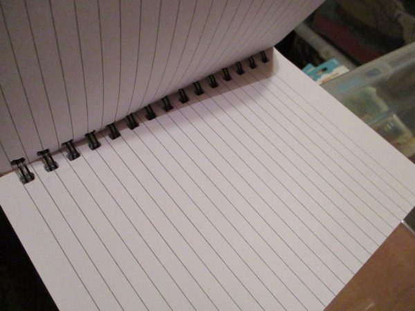 Black / Gold Spotted 220pg Cardback Spiral A5 Lined Notebook - Image 4