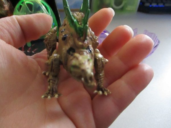 Stegosaurus Dinosaur Construction Toy in "Cracked Egg" Case - Image 6