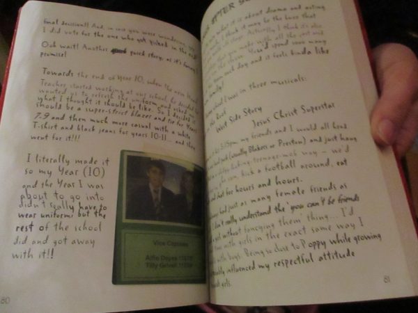 Alfie Deyes The Scrapbook Of My Life - VGC - Image 4