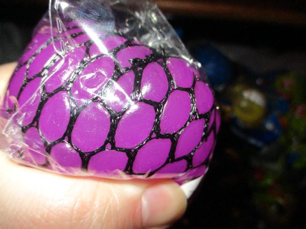 Purple Squishy Mesh Ball Toy - Hoot - Image 2
