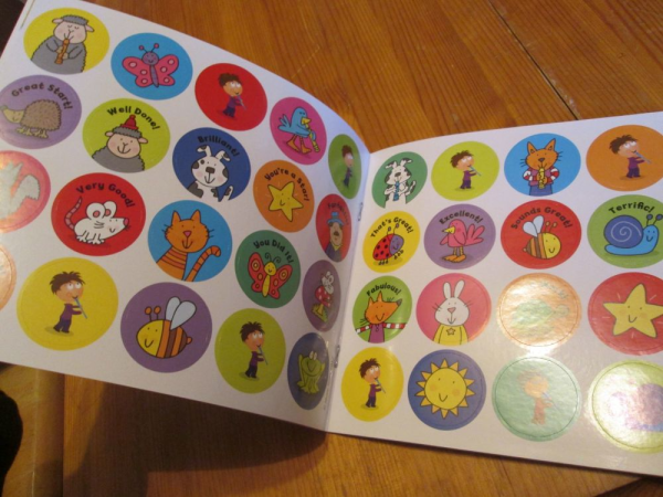 Starting To Play The Recorder - includes CD, stickers and activities - Image 4