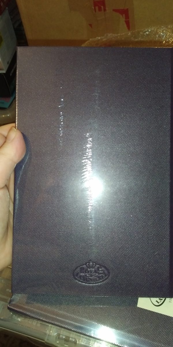 Blue PREMIUM A5 HARDBACK ARTIST SKETCH DRAWING BOOK 220 PAGES 110gsm PAPER - Image 5