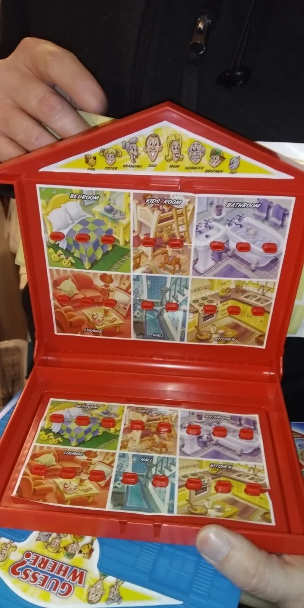 Guess Where? Where Is Everybody? Board Game- MB Games - 2005 - 100% Complete VGC - Image 14