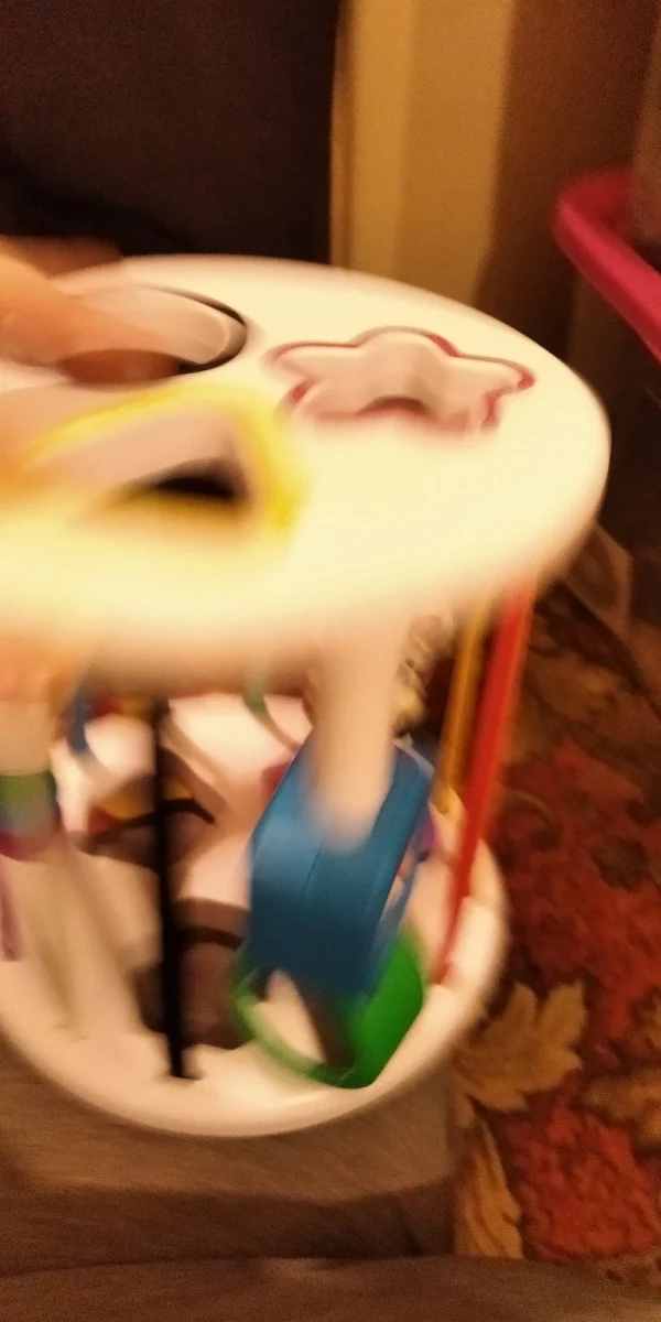 Kids2Inc shape sorter Fun Toy. Only 1 Cube. Still Lots Of Fun. Beads Attached - Image 3