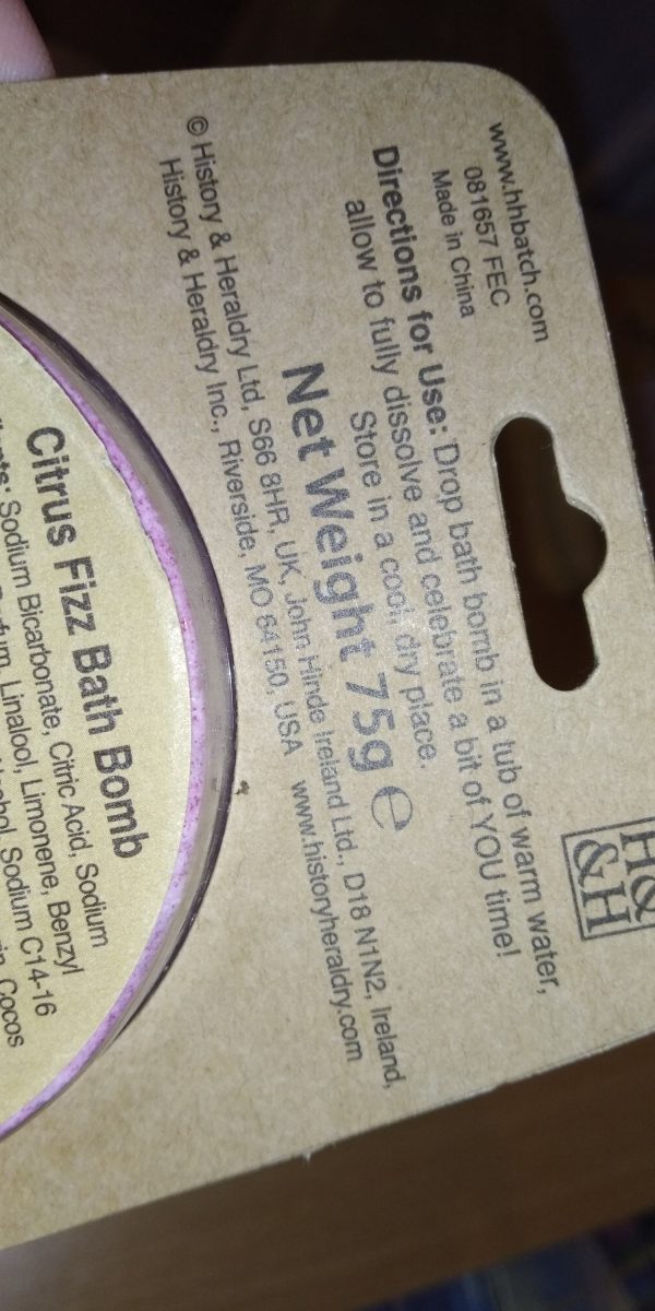 Scarlett's Citrus Fizz Bath Bomb - History and Heraldry Ltd - Image 4