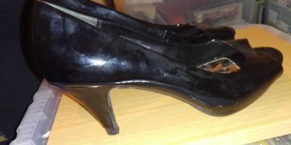 Ladies black peep toe high heel shoes size 6.5  Love your Shoes By George - Image 7