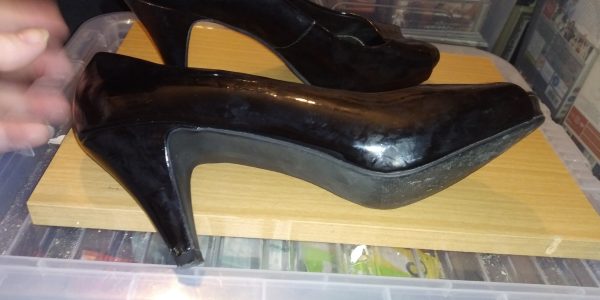 Ladies black peep toe high heel shoes size 6.5  Love your Shoes By George - Image 6