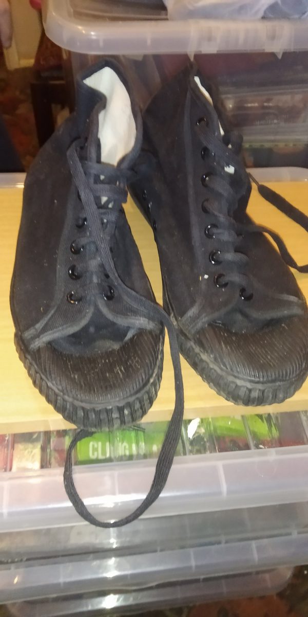 Rucanor Black Sports Size 40 Shoes With Studs Cleats Rugby Football? - Image 2