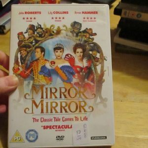 Mirror Mirror - Julia Roberts, Lily Collins - DVD - VLSS/FP Disc - VGC Case - Pal (S2400213)