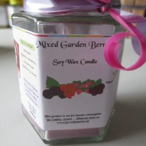 Mixed Garden Berries Scented Soy Wax Candle 300g