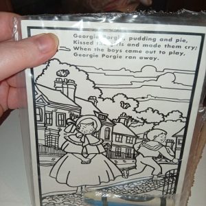 Georgie Porgie Nursery Rhyme Mini Colouring Board +3 Wax Crayons (Orange Blue White)